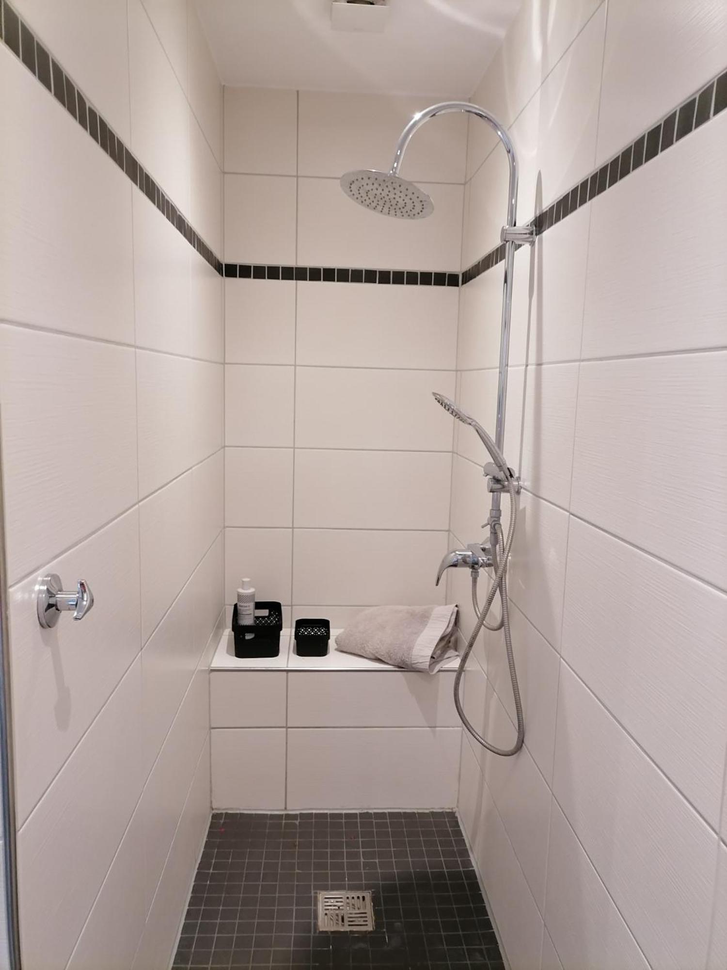 Premium Ferienwohnung "Christine ", Zentrale Ruhige Stadtlage 100 Qm Ebenerdige Dusche Terasse Kaminofen Zweibrücken Extérieur photo